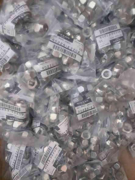 بسم الله رحمان رحيم 🙏
تم وصول وجبه غراض نيسان يورفان 
  (جديد +تفصيخ ) عاليه ناصيه)
 (يوجد لدينا توصيل كافه محافضات العراق )
   (للستفسار ***********
