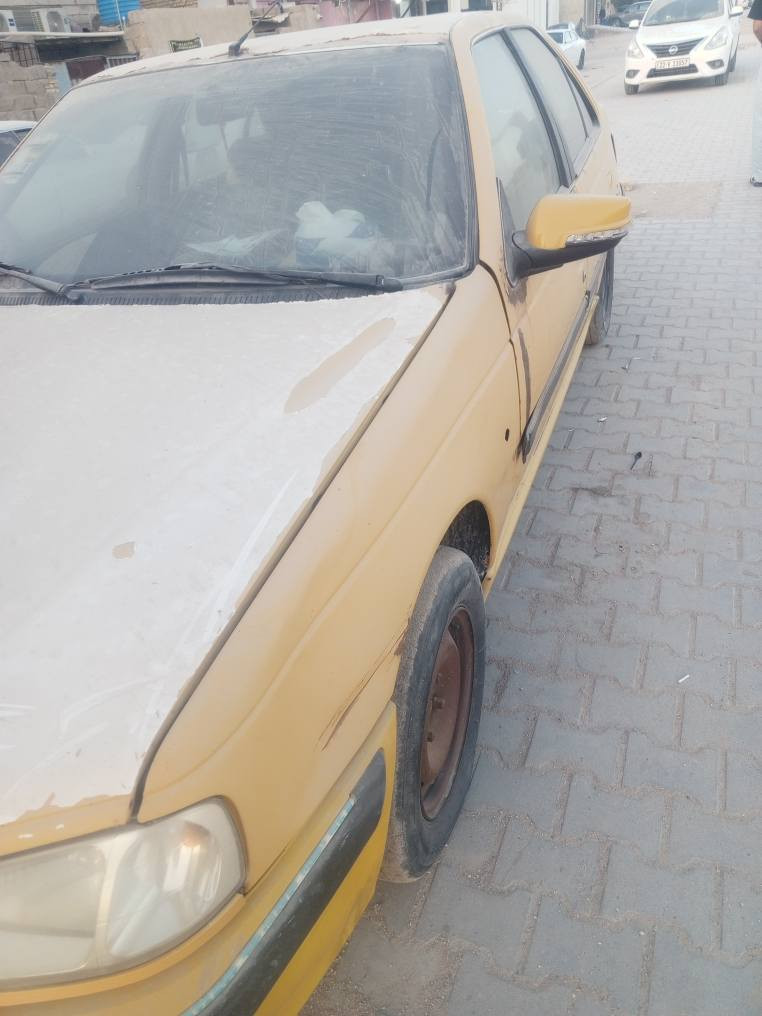 سلام عليكم 
سياره بيجو بارص موديل13محرك وكير سليمات تبريد شغال السياره بديهة شوف العين للعلم السياره عليهة قرامه وهيأة مليون رايدهة 17ومالي علاقه بلهيأة والقرامه رقم التلفون*********** البصرة, العراق
