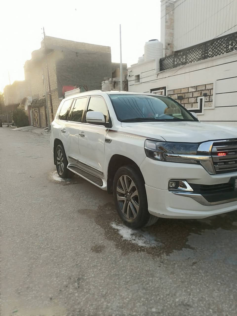 سلام عليكم لاندكروزر 2012 محدثه 2019 سياره بصمه 2 كامرات اماميه وخلفيه
مكينه وكير مامفتوحات 

فتحه 

تبريد 3 قطع 

ثلاجه 

بريم 

صبغ حزام فقط بدون ضربه 

السعر 265 

***********
