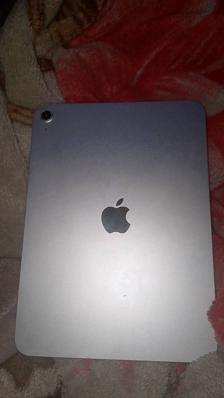 سلام عليكم ايباد 11 معالج A16 ويا حساب ببجي قفل 600 مو شراي لا تراسل مكاني بغداد شعب موجود خاص واتساب ***********
