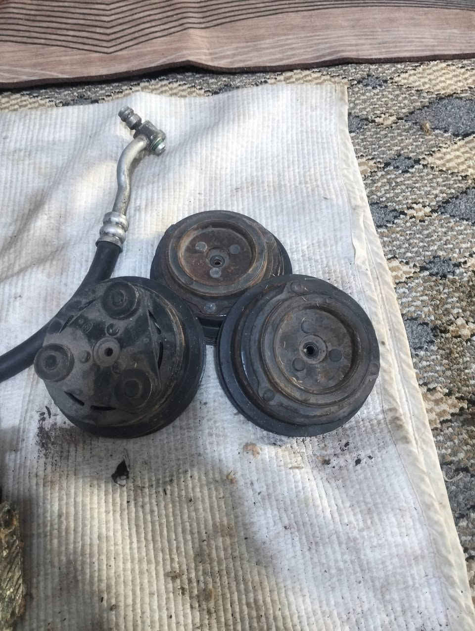 سلام عليكم وجهه مال تبريد مال مفتوحه وطرمه مال سبلاين وكمريسر مال سبلاين للبيع مكان ناصريه ***********
