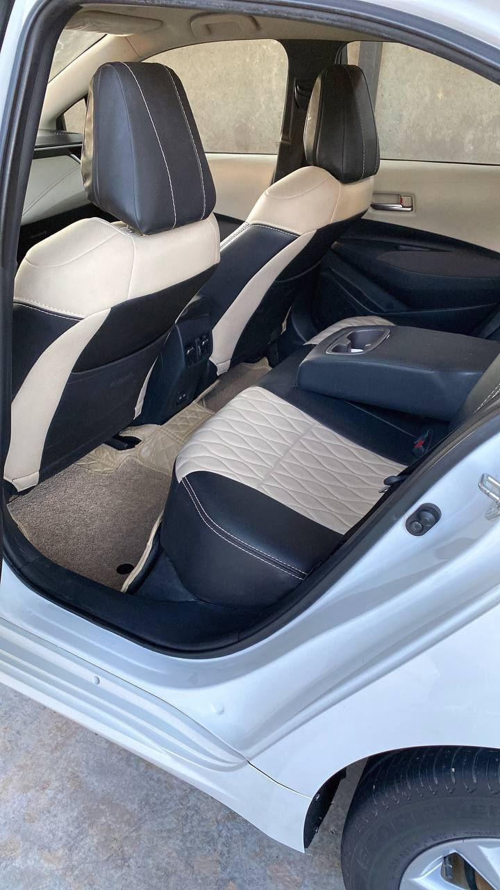 السلام عليكم 

 تويوتا كورلا2023 خليجي
رقم اربيل بسمي شرط التحويل 
ضمان تويوتا العراق (SAS ساز ) 🟥
حجم المحرك 1800 
ماشية 71 الف كيلو
نوع الوقود بانزين
دخول ذكي بصمة 
شاشة ديجيتل  
تبريد قطعتين 
ويل كب حجم الاطارات 16 
حساسات امامي خلفي 
لايتات زنون منظومة جديدة 
كشاف لايت لد 
مرآة قابلة للطي 
وضعيات قيادة نورمل و سبورت 
مرآة داخلية عاكسة

السعر المعروض 178 وبيه مجال بسيط

رقم الهاتف : ***********
