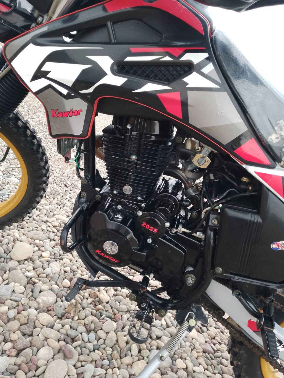 للبيع قفاز موديل (2025 ) حجم المحرك (250) كلو شرط ابلادي مكفول كفاله عامه سعره( مليون و380 )وبي مجال الاستفسار على الرقم (*********** )مكاني القياره قاطع السبعاويين دويزات تحتاني
