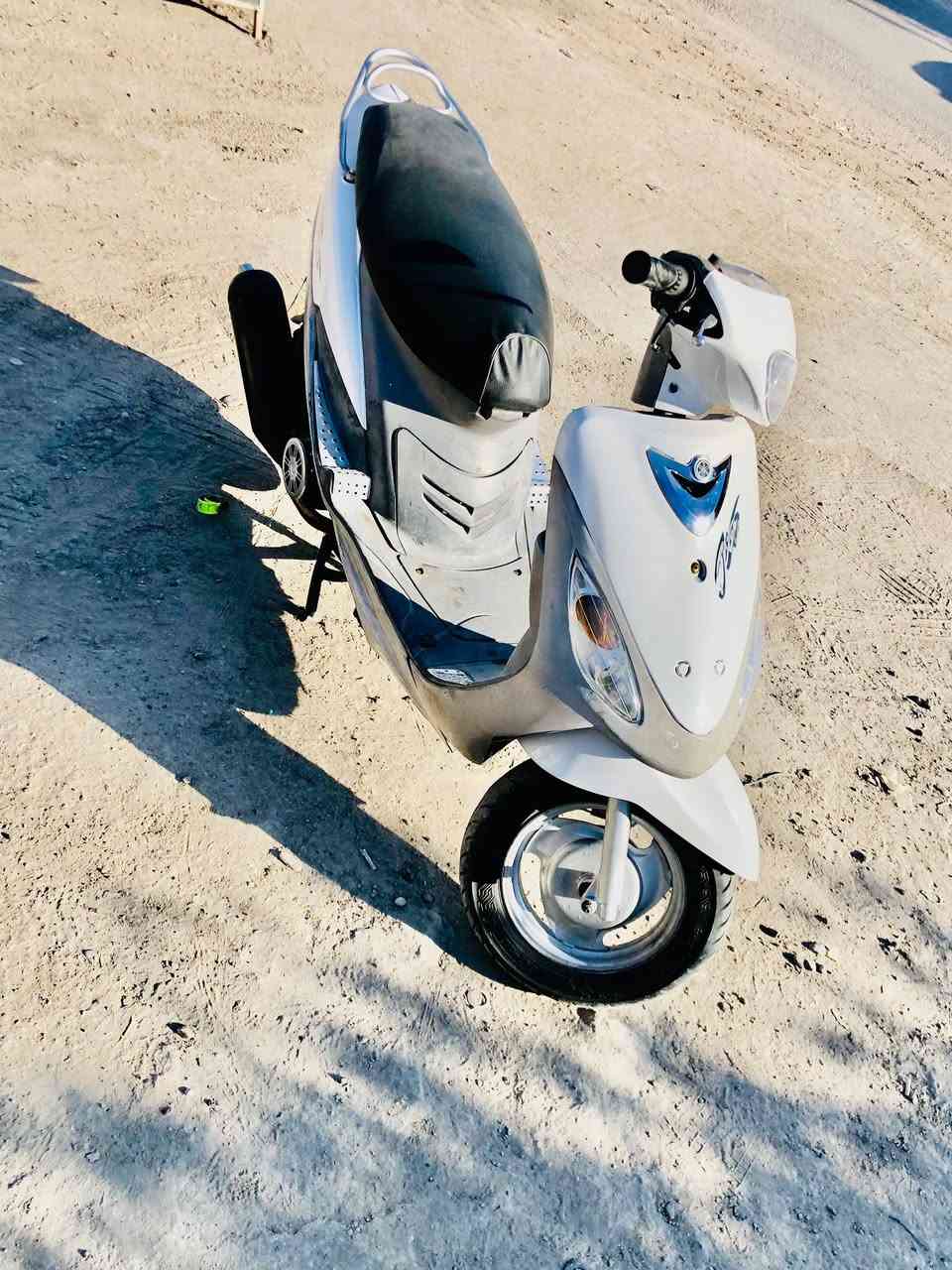 سلام عليكم ماكس منغولي للبيع  دراجه بلادي مكينه 49 دراجه حلوه السعر 700 وبيه مجال  الخاص مفتوح 
الرقم  ***********
***********
