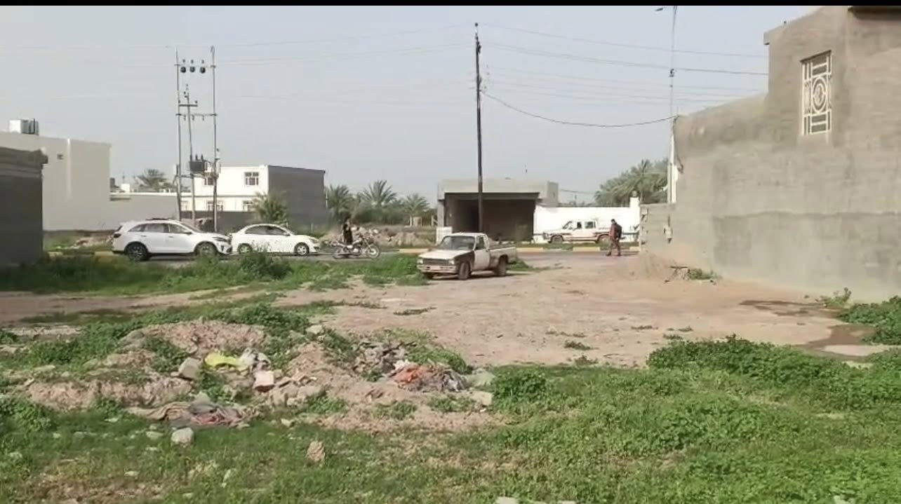 السلام عليكم
قطعة ارض للبيع طابو ملك صرف 240 متر حولي البعنون  قرب المعهد 
***********
