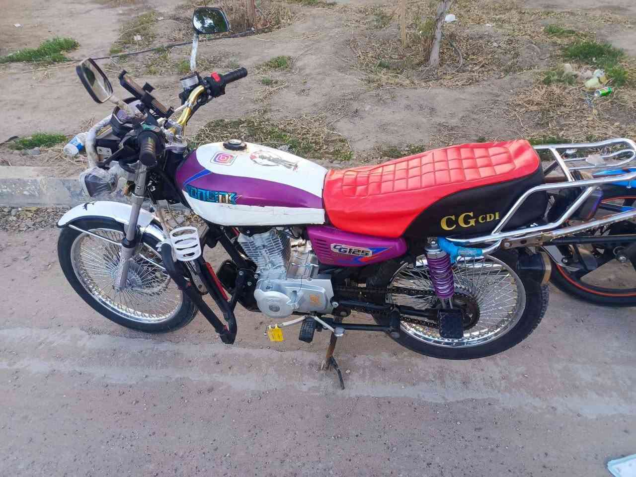 يراني تايكر موديل 25 للبيع نضيفه كله شغال مكان خالديه ***********
