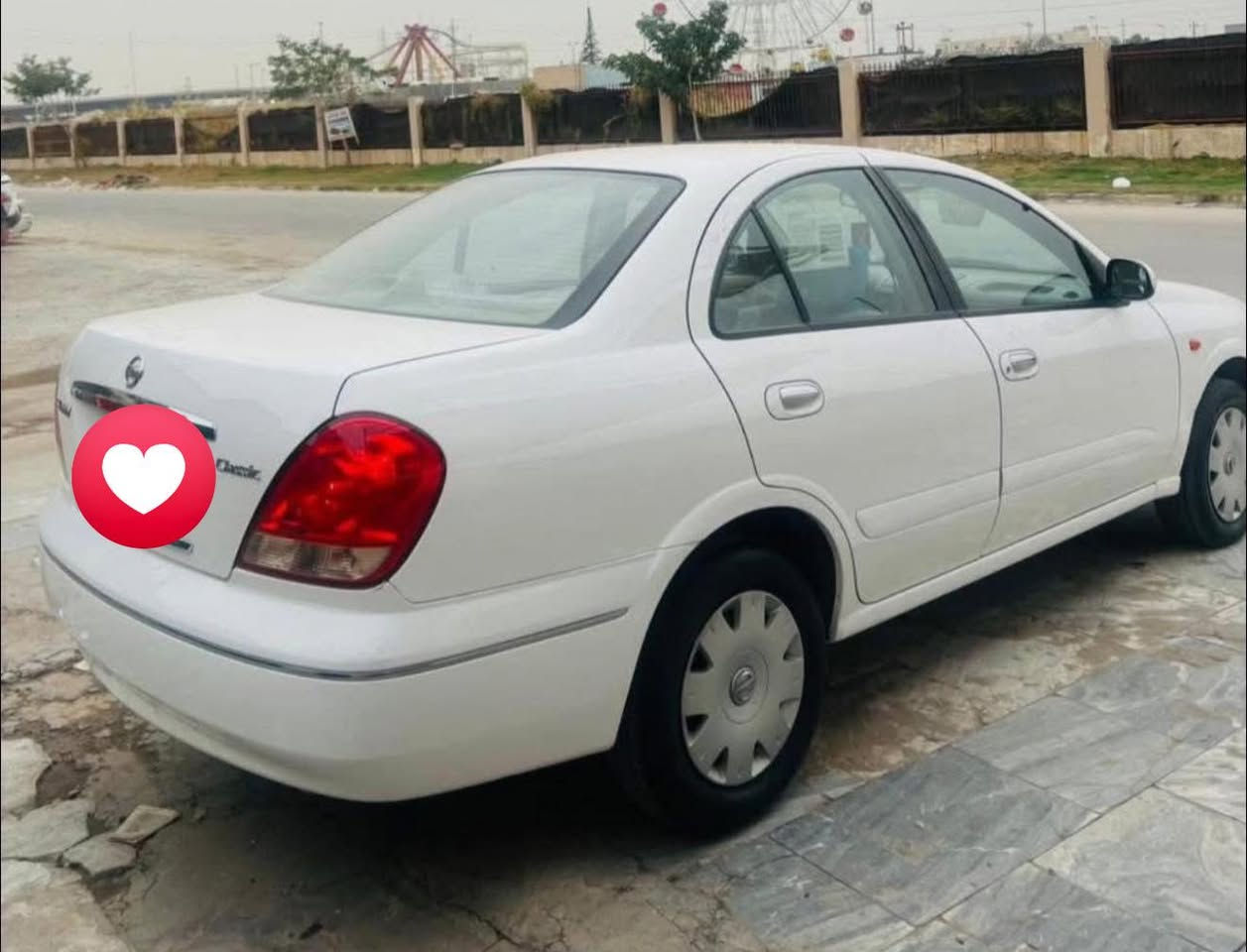 #نيسان سني 2009 أخت زيرو #
كفاله عامه
ماشيه 57 الف حقيقي 
شرط الفحص 
رقم بغداد 
ممتواجد نت اتصال فقط (***********)
السعر 115 قفل متوازي ع البيع
