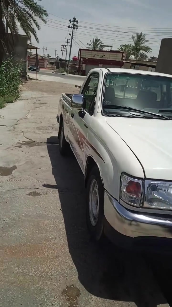 السلام عليكم تيوته جمره 2002 نضيفه وجاهزه من كلشي تبريد شغال حداده جاهزه تخم تايرات جدد بيها ضربه بالبجم متأذي بي العرضانيه مال الشاصي السعر 80 وبيها ومجال حك الجيه سنويه لل2031 رقم بابل رقم التواصل ***********
