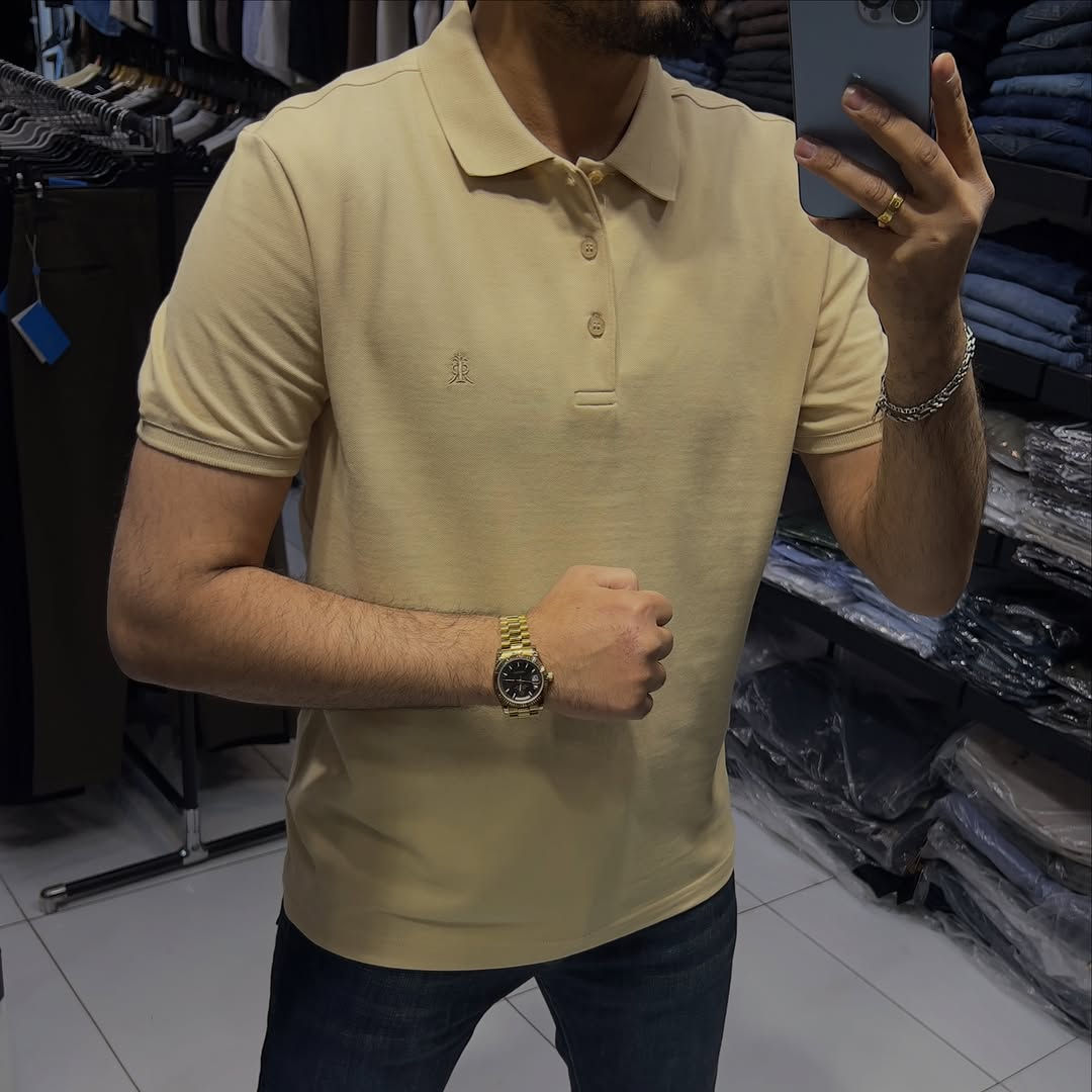 تيشيرت ماركه خامه حجري ناعم قطن ١٠٠٪؜ خامه درجه اوله متوفر ب10 لون فقط ✅🔥
قياسات  M L XL XXL قياس المعروض M
بنطرون ماركه قياسات 30 إلى 40
المنشئ تركي 🇹🇷 
توصيل بغداد 5 الف  توصيل محافظات 5 الف
العنوان بغداد مول زيونه طابق الاول 
التواصل دايركت او واتساب ***********
