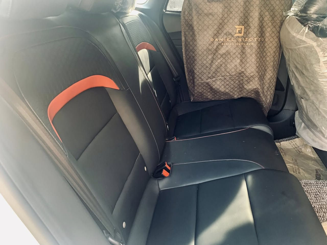 سلام عليكم MG.       GTبدون سلايت ماشيه 7 الاف رقم اربيل للبيع    مكاني اربيل رقم الهاتف ***********
