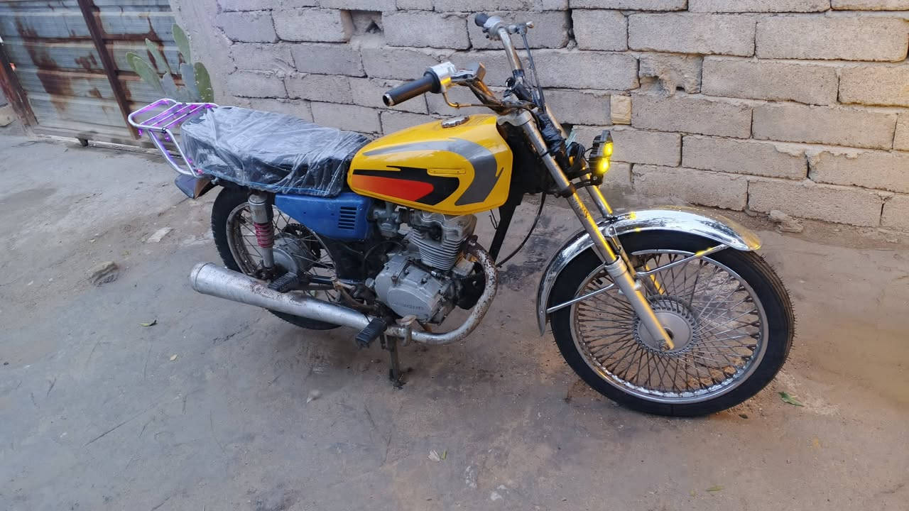 للبيع دراجه نامه كهربياته كوله شغاله مكينته حلوه ادوات مكفوله عشائرينه حته البليته موجوده ورقم شاصي  السعر 325وبيه مجال الي يريده يراسلني خاص مكاني القرنه


**إذا كنت صاحب هذا الإعلان وتريد حذفه لأي سبب، رجاءا أرسل رسالة إلى الدعم الفني**