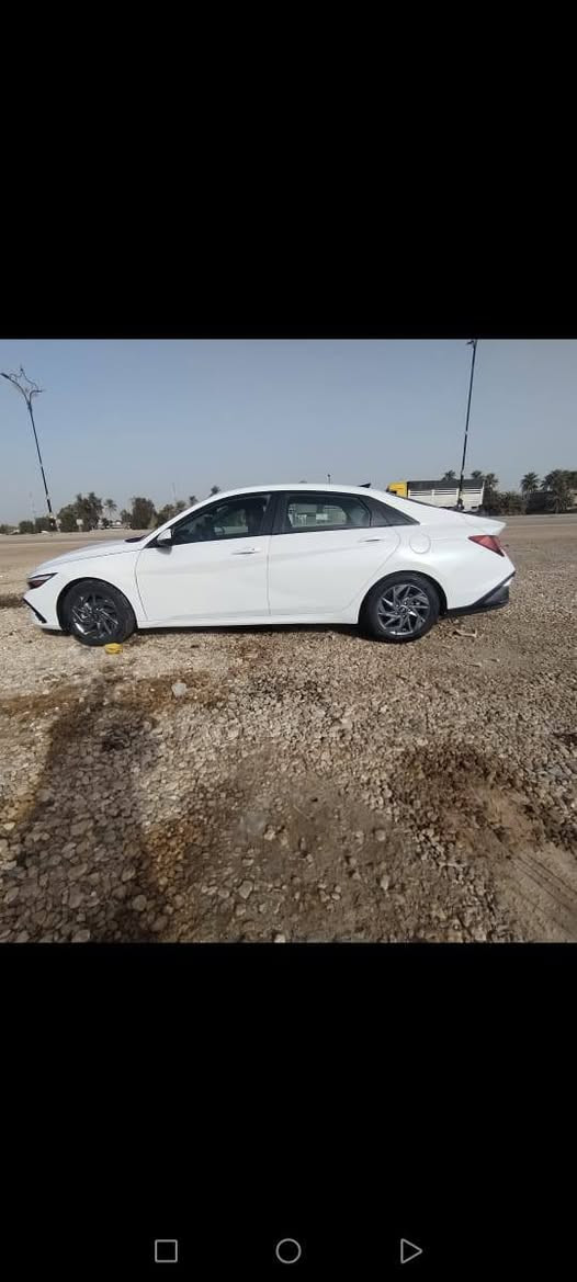 سلام عليكم 
انتره 24وارد امريكي حادثه خفيف تبديل ما بيه قطعتين بيه رش فقط  السياره زيروا رادارات امامي خلفي  قياده ذاتيه تثبيت سرعه فول مواصفات عد الفتحه تشغيل  عن بعد رقمه قادسيه بسمي كفاله كير ومكينه تخم تاير سياره جاهزه مكان السياره الديوانية الحمزة الشرقي غير متواجد ع الفيس مكالف بالنشر 
الاتصال  ‏‪***********‬‏
