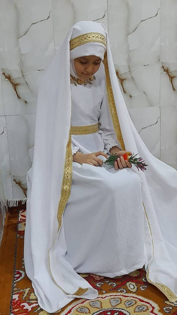 زي تكليف للبنوتات الجميلات💁‍♀️❤️
أربع قطع
(عباءة..حجاب..فستان.. حزام) 
القماش ايروبين تركي درجة اولى اصلي💯 
🔸متوفرة خدمة توصيل لجميع المحافظات 🔸
القياسات من عمر 7 سنوات الى 15 سنه
السعر ❤‍🔥
توصيل بغداد 5 محافظات 6 
ملاحظة
متوفر جملة لصحاب المجمعات والبيجات


**إذا كنت صاحب هذا الإعلان وتريد حذفه لأي سبب، رجاءا أرسل رسالة إلى الدعم الفني**