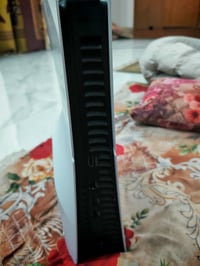 بلايستيشن 5 سليم • حساب سعودي • ٤٠ لعبة