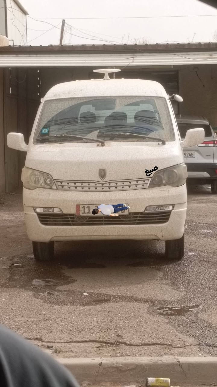 السلام عليكم 
للبيع جنبي h1 بيها صبغ شبر فوك لمازده بيها بارد باب سلايت وملكط خياسات بدون معجون كير محرك تيوتا اكسل هايسه خير من الله تبريد مابيه كهربائيات كله دركه مال كرونه شغاله صدر نص عمر تخم تاير نص عمر تخم ويل جديد دوشمه زينه رقم بغداد انڪليزي مصفره من كلشي بسمي تحويل مباشر سياره مامشتغله بشارع بس خط  السعر ٩٠ مكاني بغداد الرضوانيه ***********
