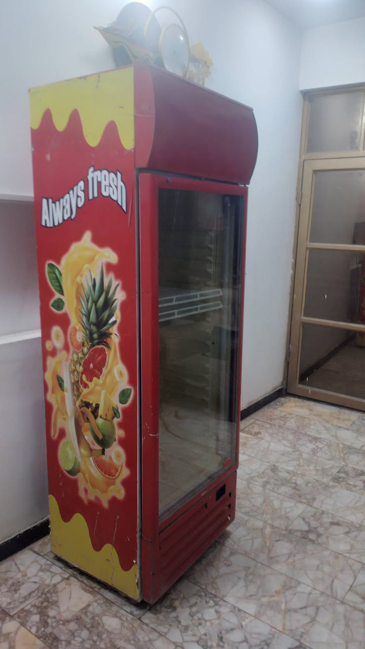 عارضات عمودية عدد ٢
٣٠ قدم....عرض ٧٠
نظيفات...شغالات عل الفحص..
شرط تبريدهن فووول 
سعر الوحدة  ١٧٥  الف
بغداد الشعب ***********
الشراي يتصل واتساب او رصيد...
اتصال فقط
