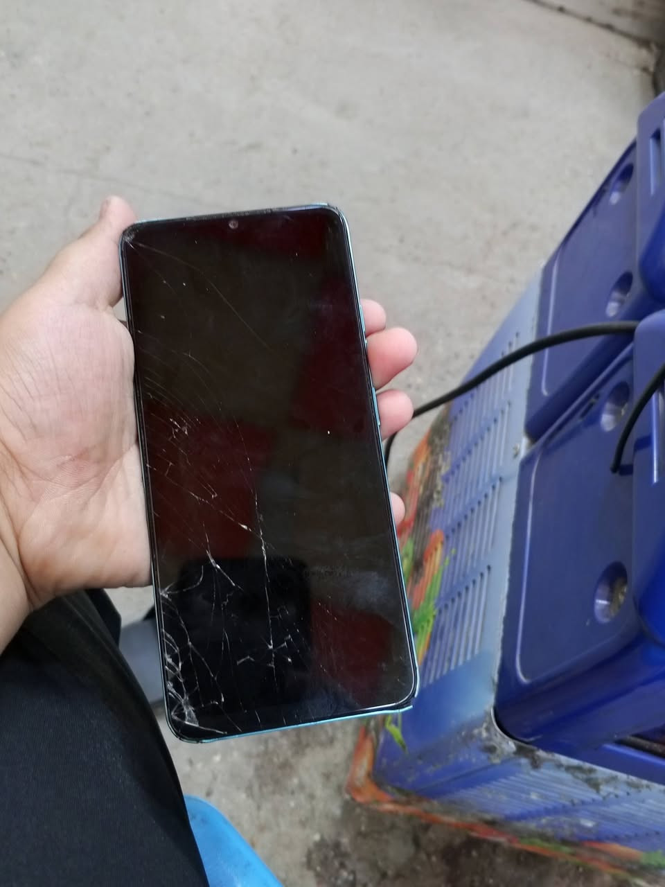 سلام عليكم تلفون للبيع TEcno 2023 ذاكره 64 بطاريه 5000 الشاشه 720 الكامره الاماميه 5m الكامره الخلفيه 13m  السعر 45 بيمجال 35 الرقم الهاتف ***********
