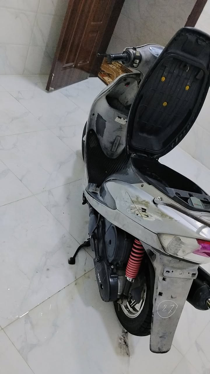 ماكس منغولي بلاد بلاد شلعا ومعدل شكك لكاعع ختم واحد مامفتوح برغي بيها سلف هندر شغال خرسا صوت بلاد ومن تجي جيب وياك مصلح هم مكان كربلاء سعر 500وبيها مجال ***********
