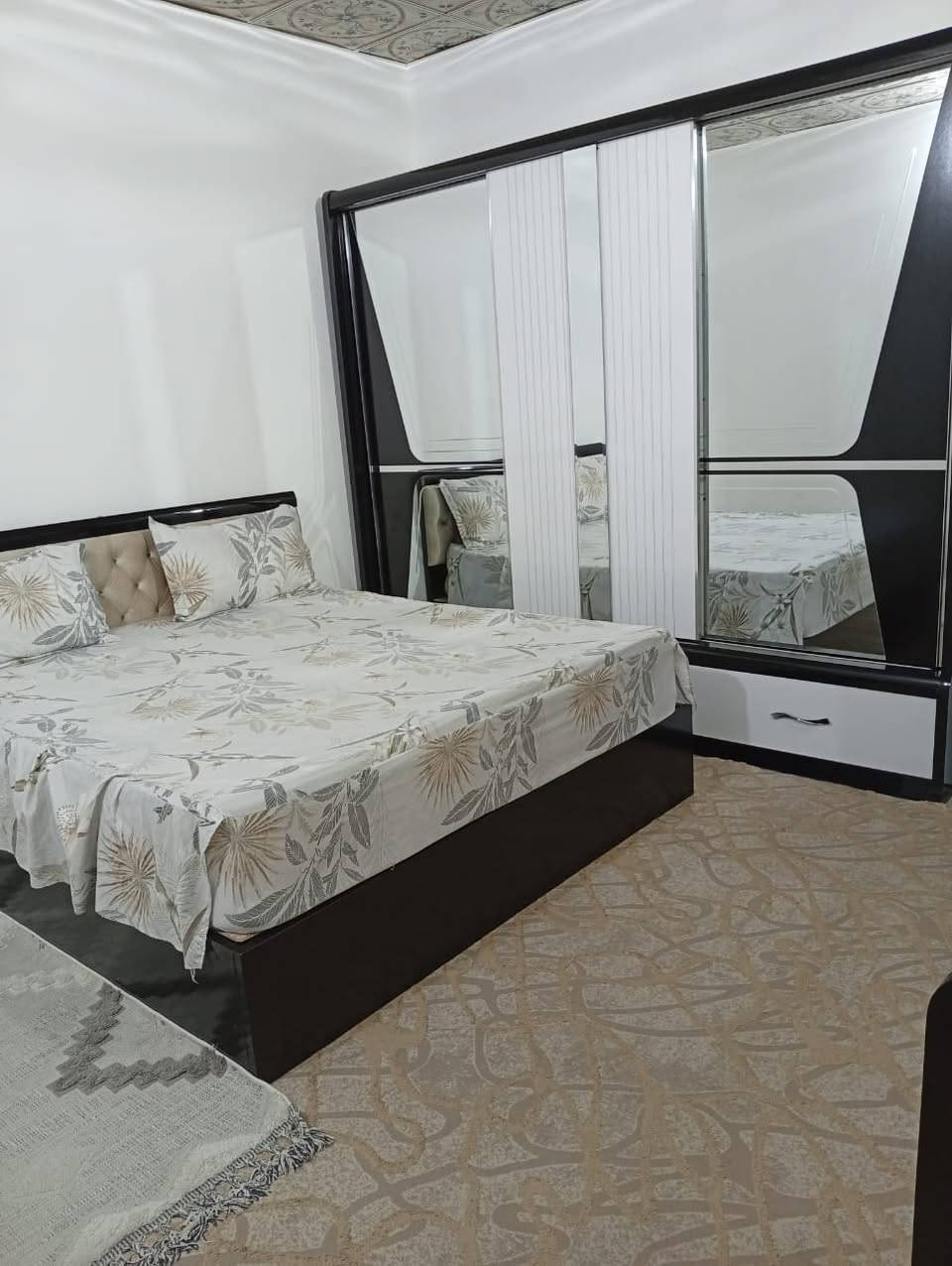 ✅ يــالله بــيــت 100 متر  ✅
بــيــت بناء طابوك اساس وسقف صب كونكريت 
غــــرفـــه صــــالـــه اســـتــقــبــال مــطــبـــخ تـــخــاريـــج 
سيراميك ماء مجاري كله درجه اولى..بــيــت بناء جناي … طابو زراعي 
عنوان 📍البيت شارع المطار الجديد قرب جوهره العرب … 
السعر 58 وبي مجال …📌
للاسـتـفـسـار *********** واتــســاب +اتــصـال 

#مكتب_الحجيمي_للعقارات_قرب_صيدليه_الالفه 
#تــرمــيـم_بــنـاء_ايــجـار_رهــن_بـيـع_شـراء
