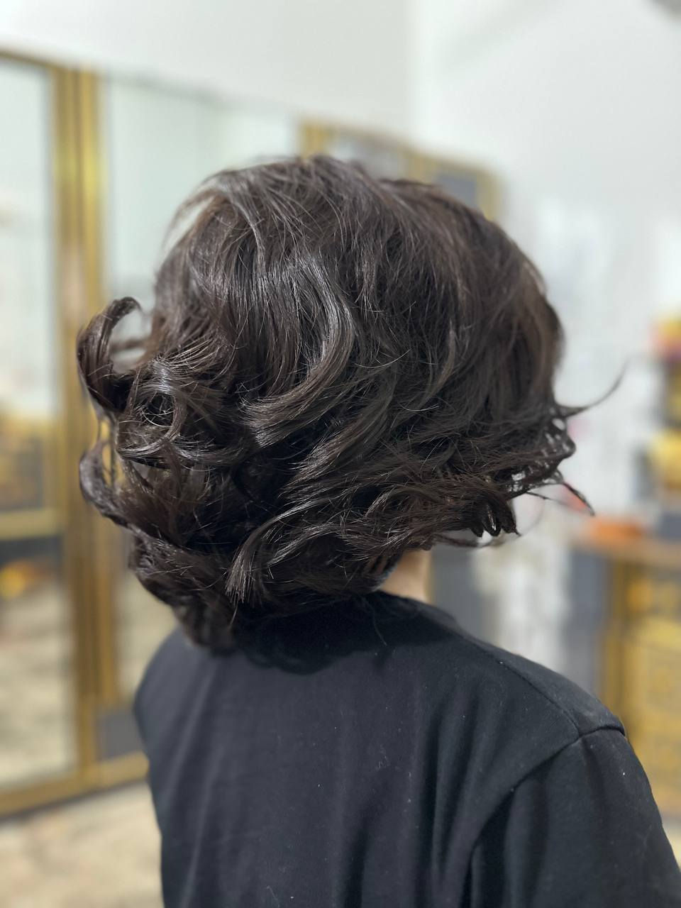 بسم الله الرحمن الرحيم وبه نستعين
باروكات بكل انواعها نسائي ورجالي واطفال 
باروكة الياف طبيعي تنغسل تنكوي تشسور 
اتصير احلى تسريحة 
غيري استايلج وريحي شعرج من الاصباغ 
بالوان وكصات مختلفة 
بالاضافة الى الخصل وقراصة وذيل حصان كلشي متوفر 
يتوفر توصيل لكافة المحافظات مجاني


**إذا كنت صاحب هذا الإعلان وتريد حذفه لأي سبب، رجاءا أرسل رسالة إلى الدعم الفني**