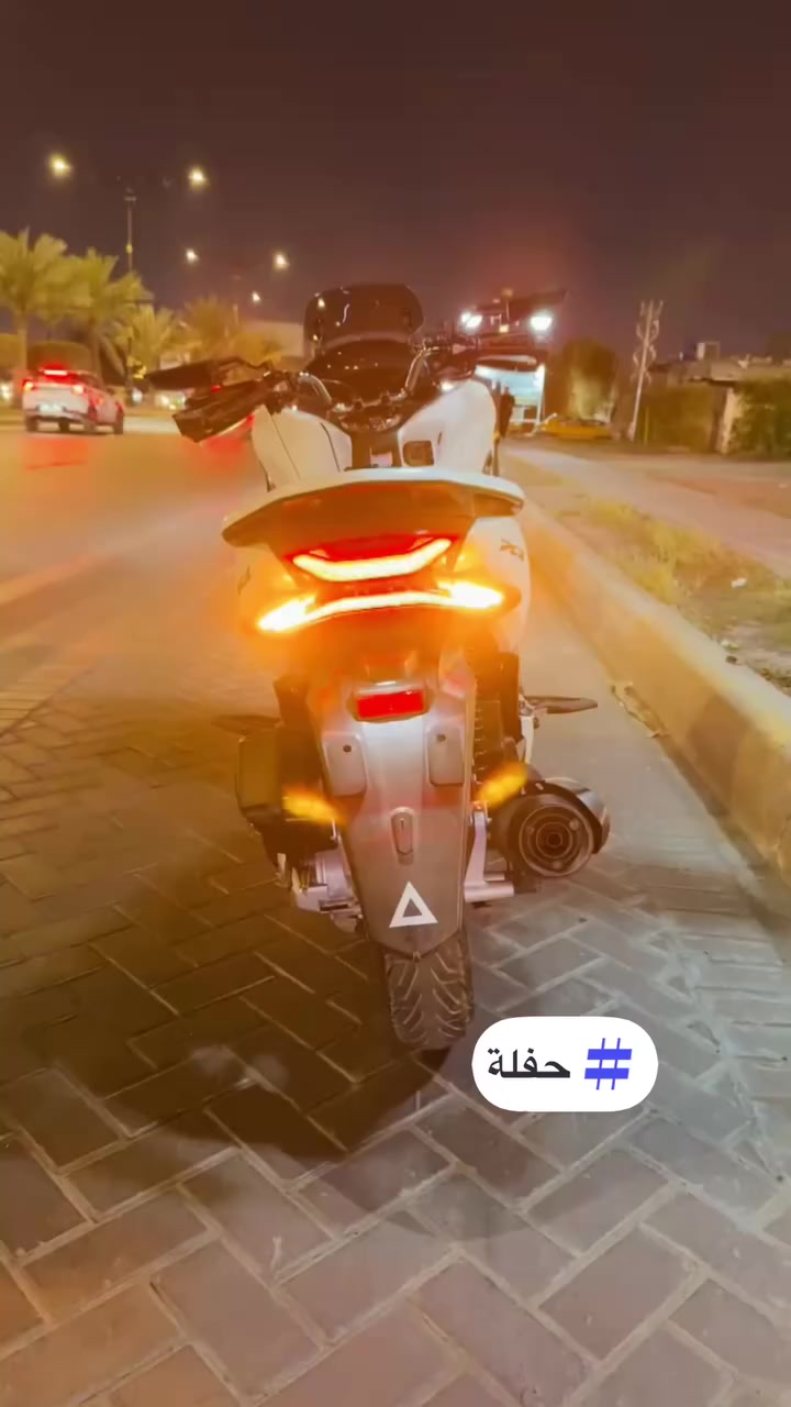 سلام عليكم شباب دراجةبي سي اكس جيل ثالث يابانيJF ماشيه15الف حقيقي الدراجة مال رمبه بيهة كامرات عوزهة بس شاشة دراجة جديدة السعر ٢٠اوبيهة مجال بصمه وحده الرقم***********
