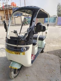 تكتك شحن للبيع موديل 2025 مستعجل عل بيع اسخدام قليل السعر 1100  العنوا...