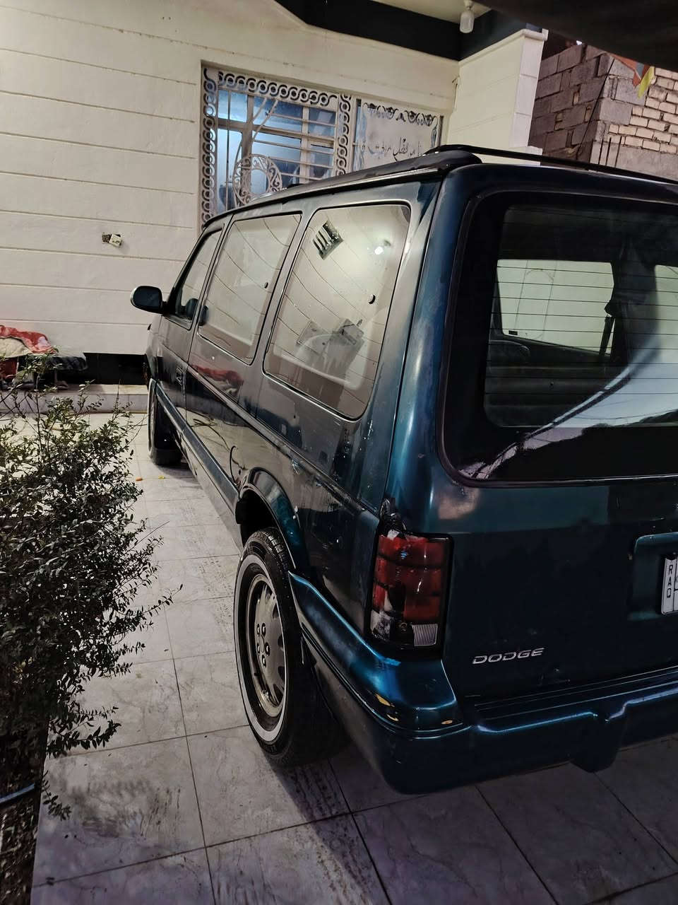 السلام عليكم عندي دوج كلاسزر ١٩٩٥ بغداد السياره بلاديه محرك سته سلندر كير كهربائي صاحب السياره بغداد يريد تحويل لون زيتوني مكفوله من الظربه ع وضع الشركه حتى السبير حجم 15 الرفيع تخم تاير جدد ويل كب شاشه كامره دواره شغاله سماعات اصليه اربع سماعات كشنات نظيفه بس التبريد كمبريسر فقط بيها جراد بلقماره فقط السياره موجوده بلحله السياره بتره وسعرها 35


**إذا كنت صاحب هذا الإعلان وتريد حذفه لأي سبب، رجاءا أرسل رسالة إلى الدعم الفني**