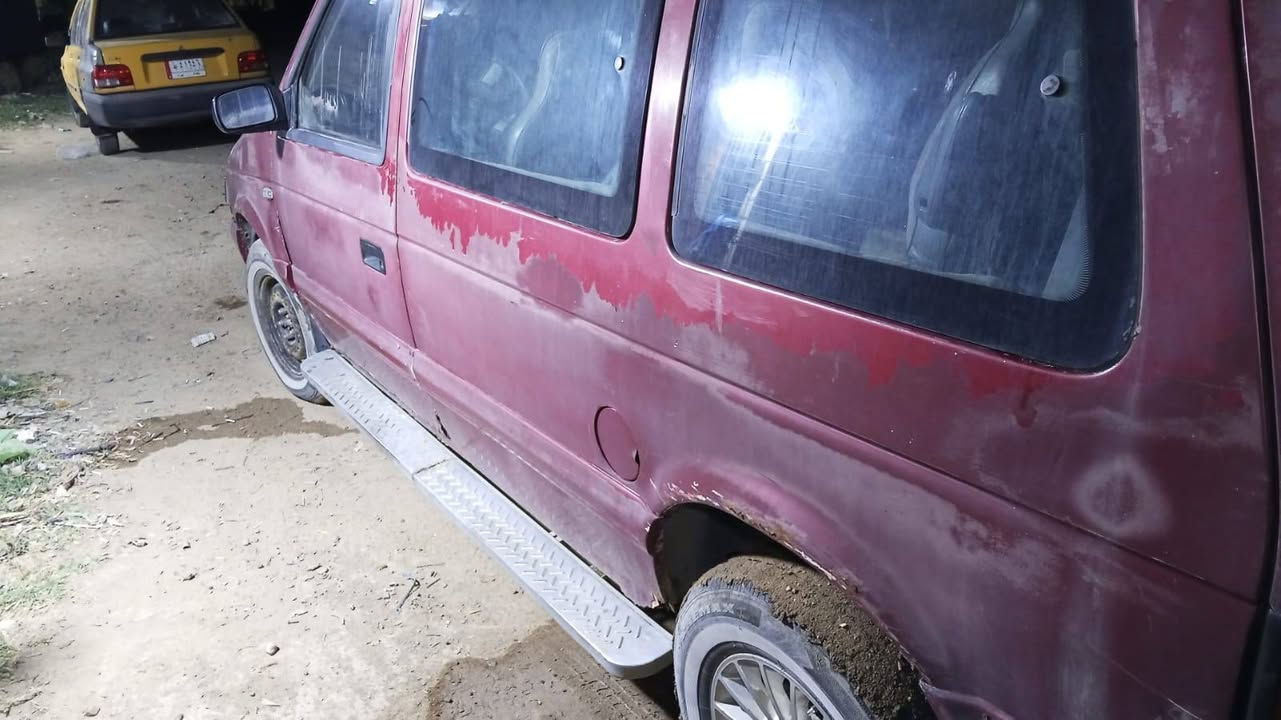 سيارة 🚗 كرنفال قديم شغاله السيارة رقم 📱 بغداد لماني بسم ولد جيراني  مكان السيارة بغداد  اللستفسار عله رقم الوتساب مفتوح ***********
