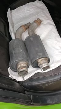 يالله السلام عليكم دبات سود 6/400 /5/700 نضاف فول للبيع الشراي يتصل وخ...