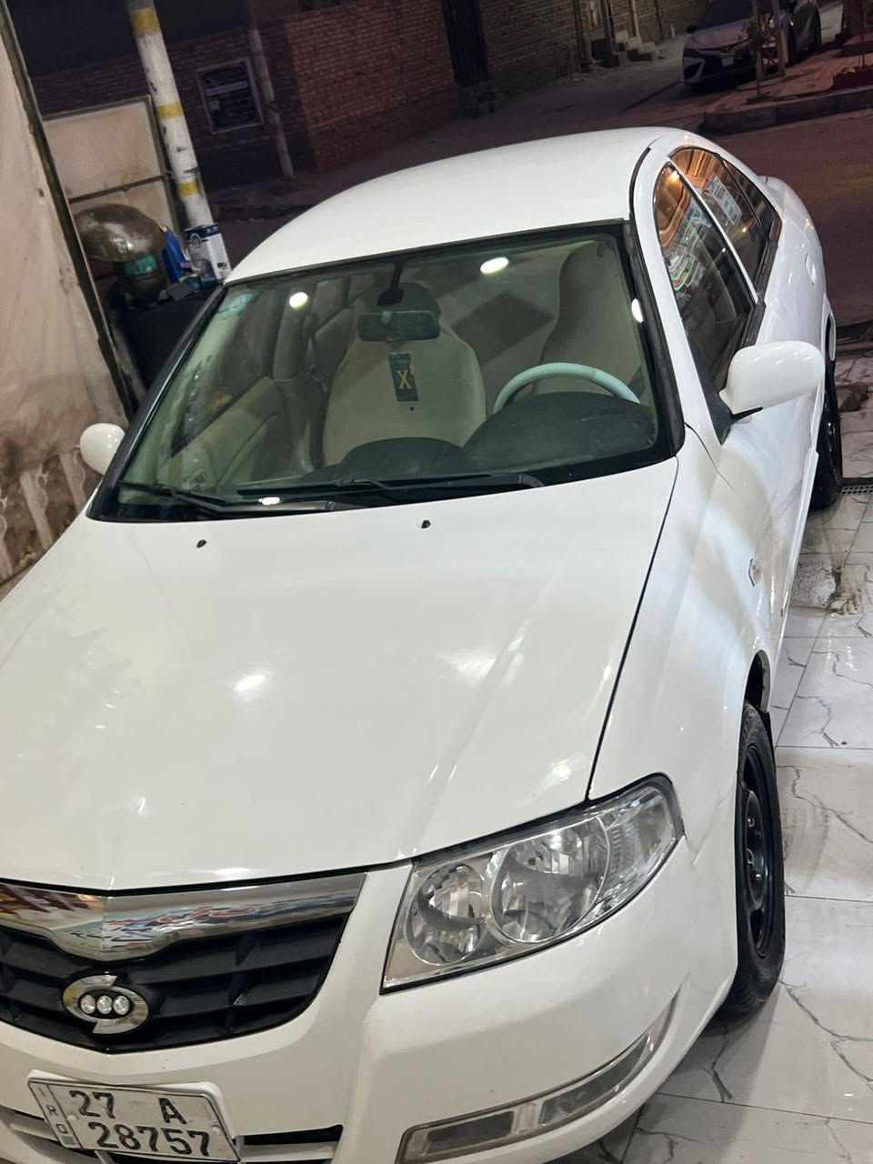 السلام عليكم نيسان مديل 12 رقم دولي سنويه لل 30 بسمي بيهه قطعتين تبديل وباقي مكفول بدون داخل مكينه وكير وتبريد تدفئه جاهزة وتخم تأير جديد الاستفسار تصال ع رقم *********** السعر 86وبيهه
