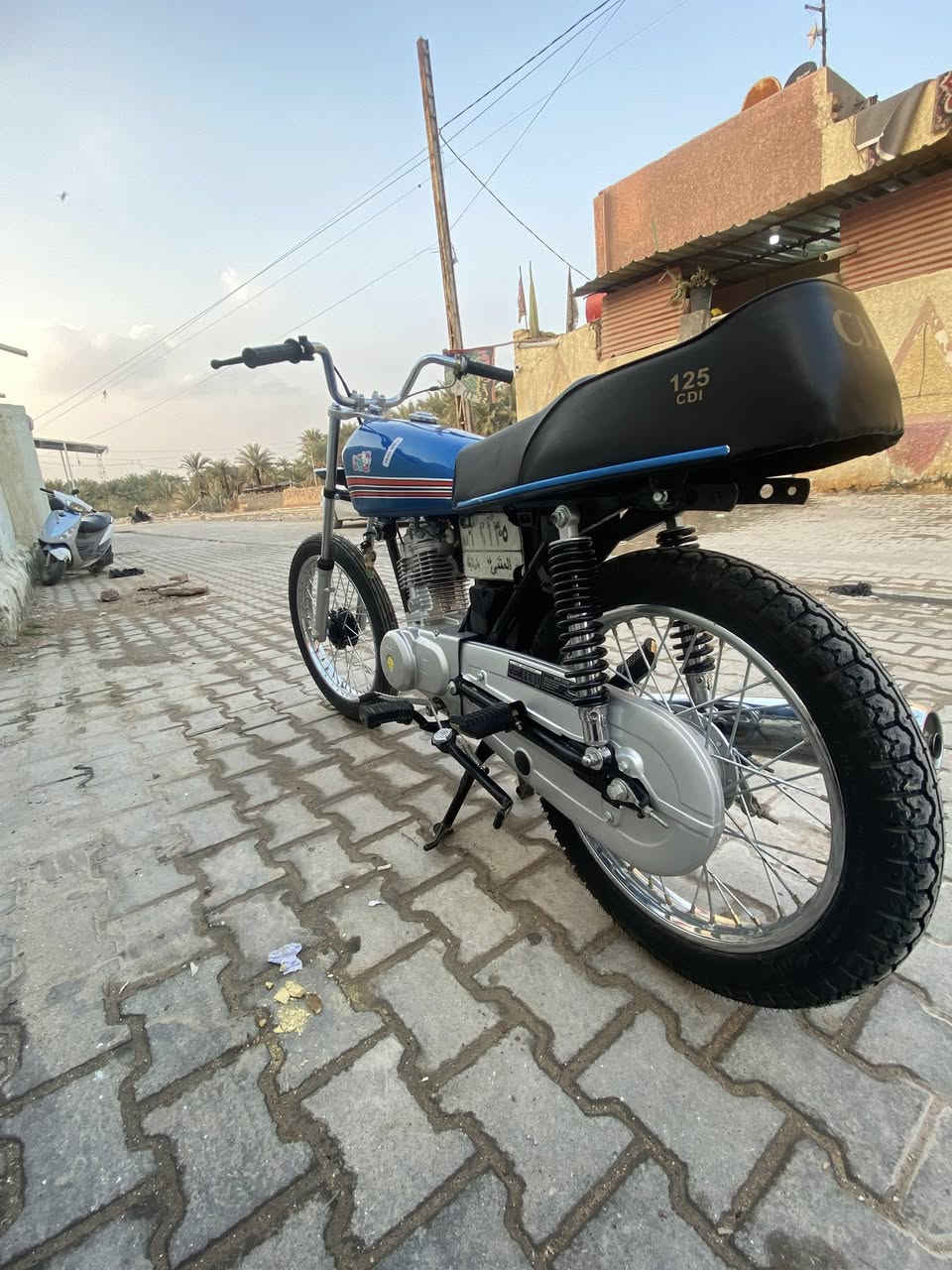 السلام عليكم دراجه للبيع رقم وسنويه الدراجه مو بسمي تعمير جديد مكينه بيه صوت دشالي سعر راسلني مكاني سماوه ❤️***********
