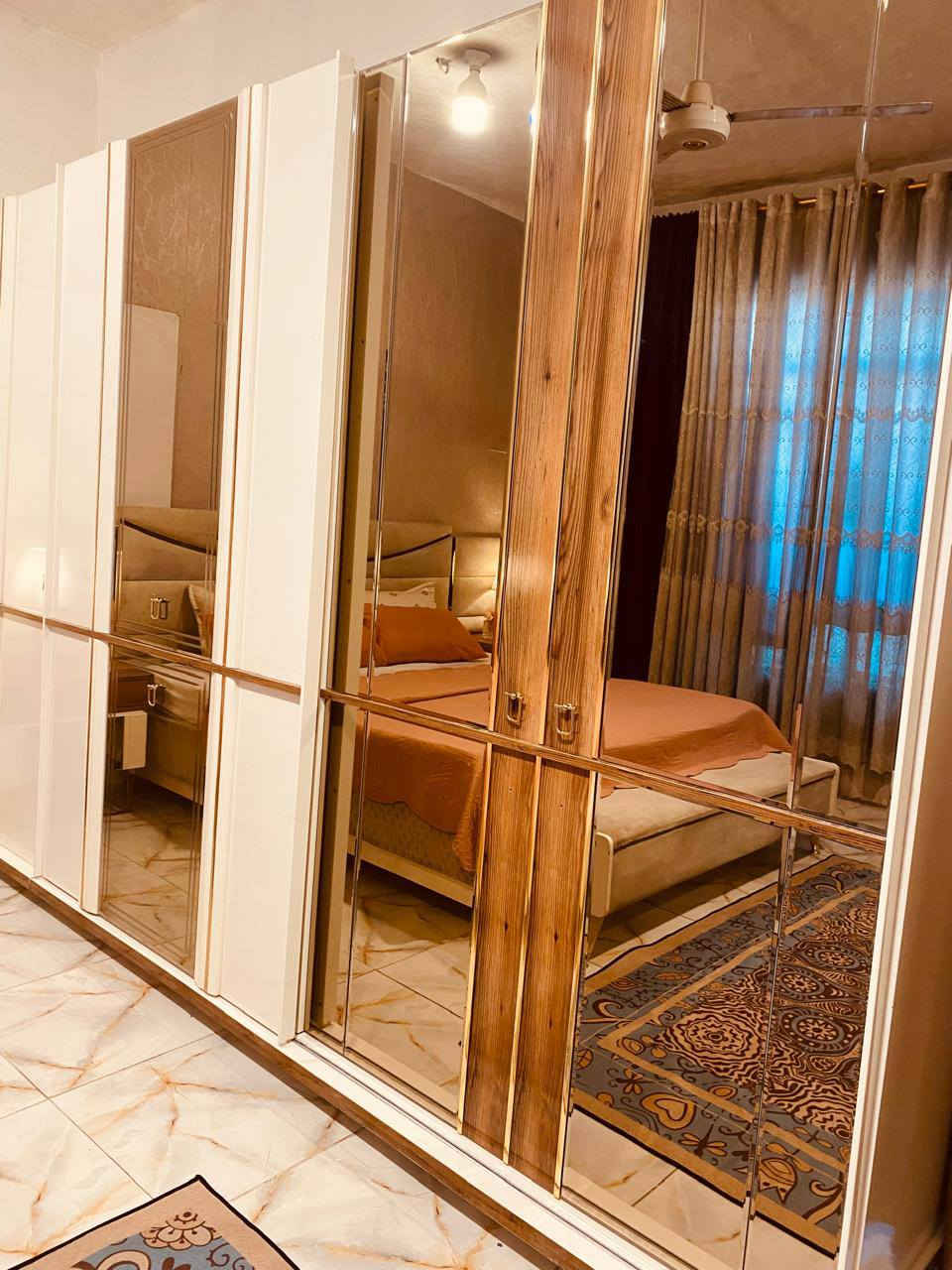 غرفه تركيه مودرن- 10 -قطع
مخزن بالسرير وهايدروليك والخشب ثكيل وصبغ حراري ضد الرطوبه
***********
