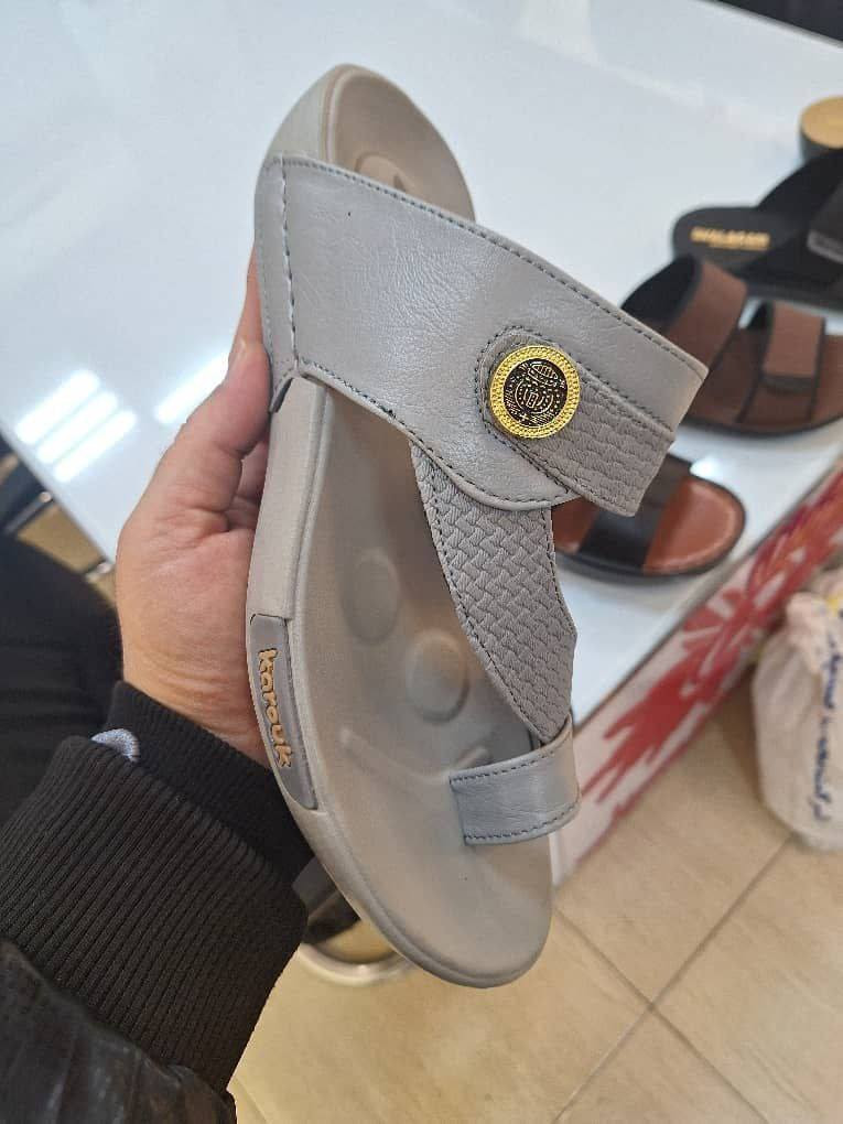 ✅️ البيع بالجملة  فقط، لا نقبل الطلبات الفردية. ✅️
موديلات جديدة، ومتوفرة حسب الطلب.

مقاسات وألوان متنوعة.

• مناسبة لتجار التجزئة والمحلات التجارية والمتاجر الإلكترونية.

• خدمة التوصيل متاحة لجميع المحافظات.

🚛 مع شركة الوسيط.

💬 تواصلوا معنا الآن واحجزوا قبل نفاذ الكمية.

للحجز والاستفسار، تواصلوا معنا عبر واتساب على الرقم ***********

✅️تەنها بە تاک و کۆ، بێ تاکەکەسی. ✅️
مۆدێلی نوێ و لەسەر داواکاری.

قەبارە و ڕەنگی جۆراوجۆر.

✅ گونجاوە بۆ فرۆشیارانی تاکەکەسی، دوکانەکان، و فرۆشگاکانی ئۆنلاین.

✅ گەیاندن بەردەستە بۆ هەموو قایمقامیەتەکان.
🚛 لەگەڵ کۆمپانیای ئەلوەسیت.
💬 هەر ئێستا پەیوەندیمان پێوە بکەن و پێش ئەوەی شتەکانتان نەمێنن حجز بکەن.

بۆ حجزکردن و پرسیارکردن لە ڕێگەی واتسئەپەوە پەیوەندیمان پێوە بکەن بە ژمارە تەلەفۆنی ***********
