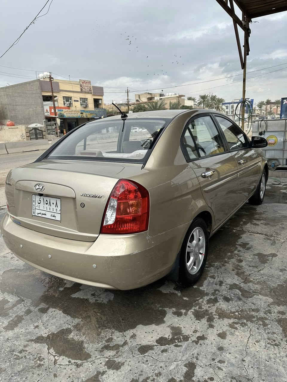 سلام عليكم 
اكسنت موديل ٢٠١٠خليجي 
بيهه طخه بداير مال جاملغ خلفي
قماره بيهه جراد
سياره جديده ع وضع شركه كلشي ماملعوب بيهه
مكينه ١٦٠٠دوش
ادامه كامله
ماشيه ١٦٤حقيقي
صدر امامي خلفي جديد
تخم تاير جديد
سياره جاهزه من كل نواحي غرفتهه كلش جديده 
مكان سياره بغداد زعفرانيه 
السعر ٩٥وبيهه مجال بسيط
***********
