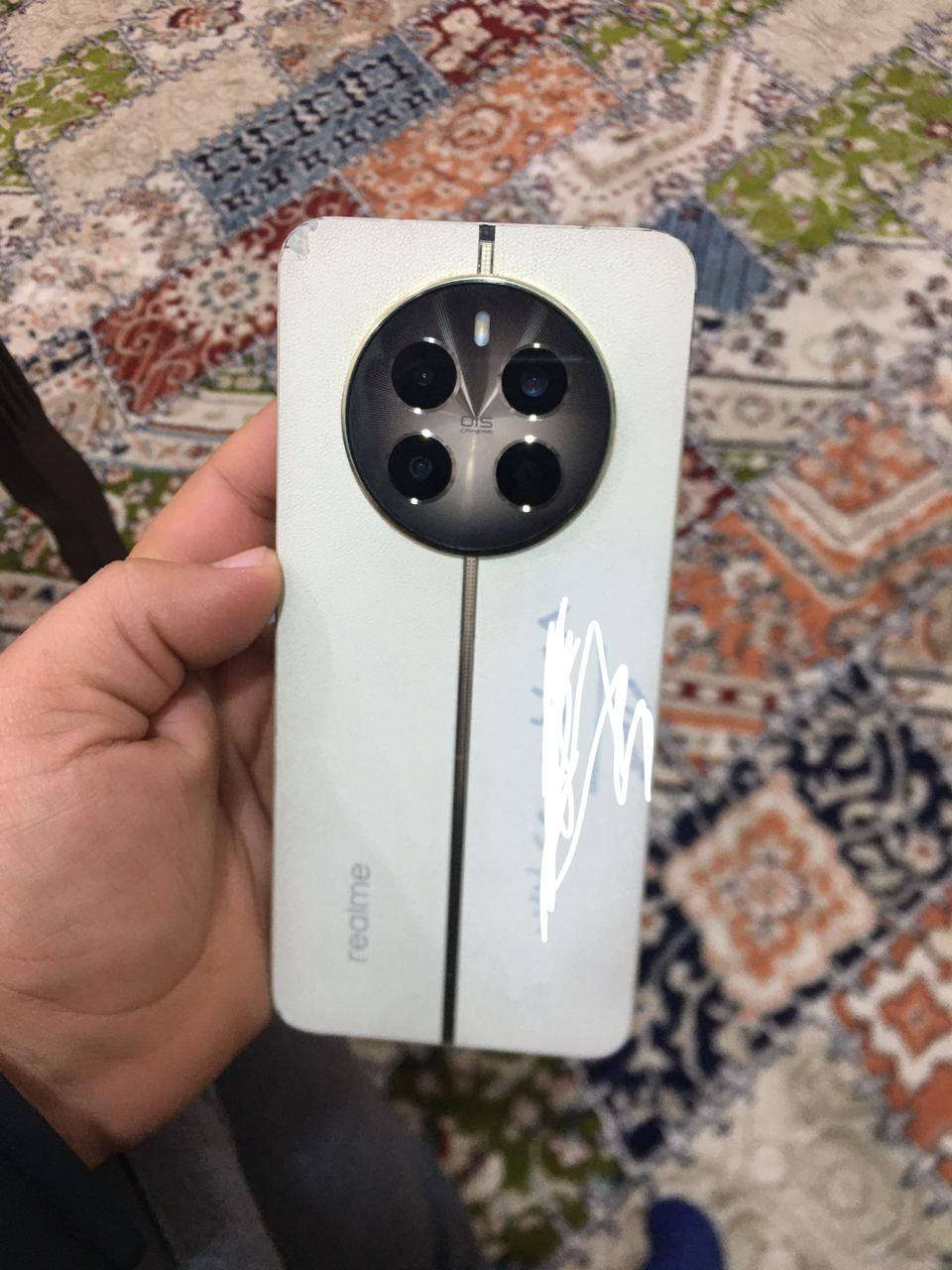 السلام عليكم
ريلمي 12 برو بلاس 5G
ذاكرة 512 
بطارية 5000 ملي امبير 
كامرة 50MP+8MP+2MP
المعالج Media Tek7050
الجهاز مبدل شاشة اصلية 
الجهاز بدون شاحنة و كارتونة 
للأستفسار الاتصال على الرقم التالي ***********
او مراسلة الحساب 
السعر المطلوب 175 وبي مجال للطيبين 
الموقع ديالى الخالص
