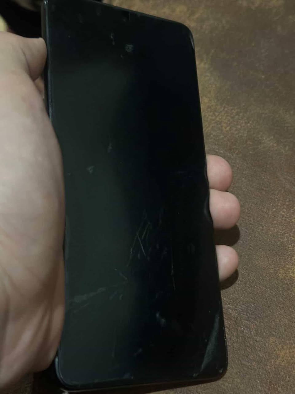 للمراوس او بيع سعر خاص 
هونر x40 gt
فلاكشب هونر 
المعالج: Snapdragon 888.
​الذاكرة: 256GB.
​الرام: 12GB.
​الشاشة: سلاسة 144Hz.
​البطارية: 4800mAh.
​الشحن: بقوة 66W.
​الكاميرا: خلفية بدقة 50MP.
جهاز كامل شغال
فقط بي فطر بالكلاسه الجامه مالت الشاشه


**إذا كنت صاحب هذا الإعلان وتريد حذفه لأي سبب، رجاءا أرسل رسالة إلى الدعم الفني**