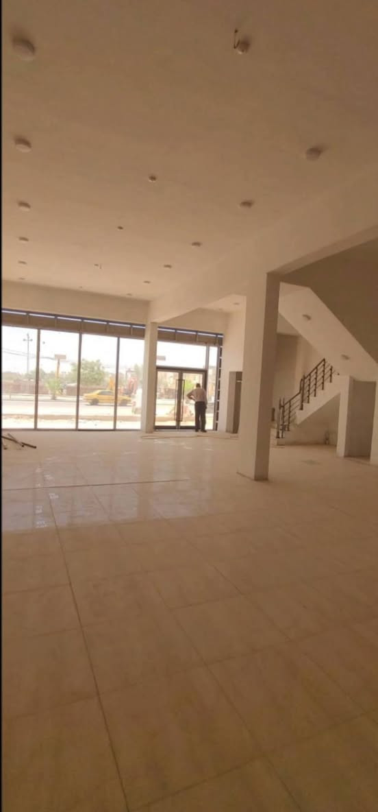 بناية تجارية للإيجار تتكون من طابقين نظام قاعات مفتوحة ارتفاع الاسقف ٥ متر المساحة ٢٠٠ متر تصلح شركات ووكالات تجارية ومجمعات طبية ومراكز تجارية ومكاتب تسويقية للمشاريع الكبيرة ،
العنوان النجف الأشرف
حي النداء ، بداية شارع المجمعات الاربع شوارع الرئيسي ،
للإتصال ، ***********
