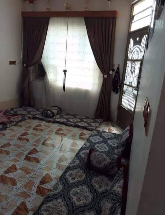 بعد التحية والسلام
دار للبيع ١٠٠ متر ٥ *٢٠ طابقين 
بناء حديث
فول سيراميك سقف ثانوي.
صنف العقار بلديه رقم
السعر ٤٥ مليون مجال قليل 
الموقع كركوك واحد حزيران سايدين الباصات
للاستفسار اكثر

هواتف ***********
المكتب *********** #اومراجعة_مكتب_سند_للعقار
