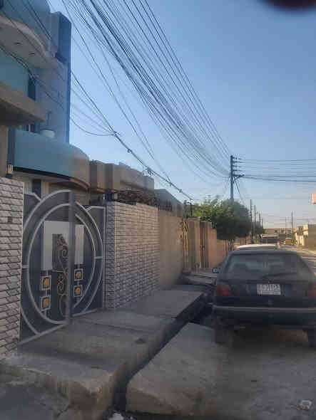 دار للبيع حي الانتصار شارع ٣٠ مقابل أسواق حسام مساحه ١١٠متر طابقين فول ثلاث قرف نوم هول مطبخ مشتملات استقبال السعر ٨٥ مليون وبي مجال سند طابو الزهور شرط التحويل الاستفسار مكتب ابو صفوان للعقار ***********,,,,,***********,,,,,
