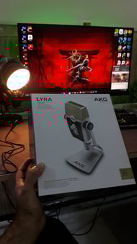 AKG لورا • نادر • بلكرتونة