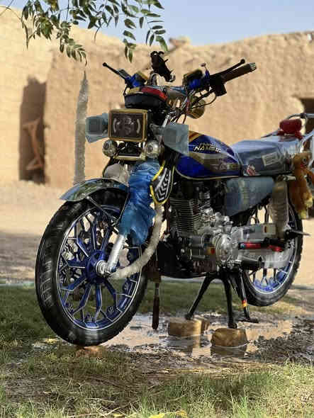 للبيع نامة برو محرم ٢٠٠ موديل ٢٤ دراجة بعدهة بل حيس ماشية بس ٤٠٠٠الشراي اتصل ودلل ***********
