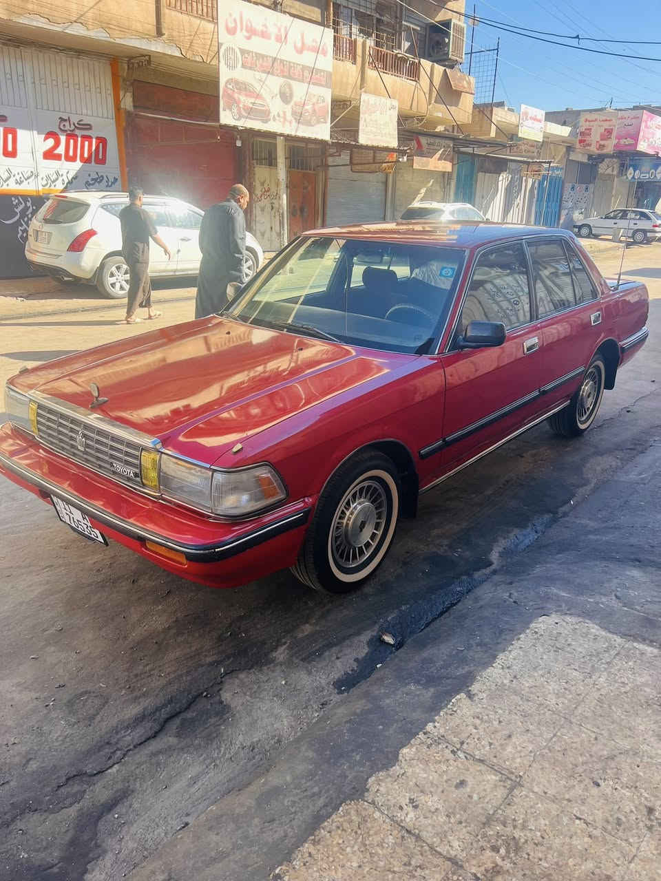 السلام عليكم سيدان للبيع موديل 1990 محرك كير بطه شرط تايرات جديد صدر طبه بيها مكانات صبغ بدون ضرر شرط مال تقحيل رقم بغداد دولي شرعي بل موصل سنويه و هزه جديد شرط التحويل السعر 62 وبيها مجال قليل
اتصال ***********
