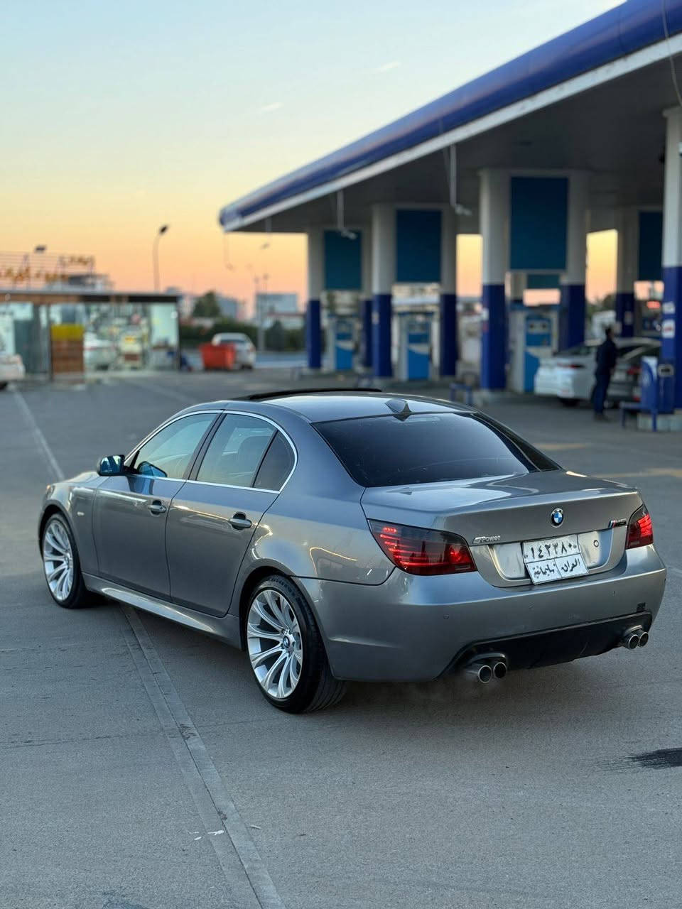 بیئێم چاو برۆ   مکینە ٥۲٥  سێ پارچە سبوخ
(گــــــــۆڕیــــنەوەو   فرۆشـــــتن)
15 وەرەقە خەرامەی لەسەرە  دەیگەڕێنمەوە
ــــــــــــــــــــــــــــــــــــــــــــــــــ

السلام عليكم بي أم ميماتی 525 ٢٠٠٩ 
السياره بيهة ٣ قطع الاماميه بيهة ضربه بجم بس بدون روس 
دبلات ممتأذيه هوايه
 السياره فول كير ومكينه بشرط 
تحويل وغرامه تخم تاير وويل كب جديد
 كهربائيات بشرط
 السعر ٩٣ ورقه 
وبيهة مجال عليهة ١٥ ورقه غرامه تنزل من السعر مكانهة اربيل رقم موبايل *********** أربيل, العراق
