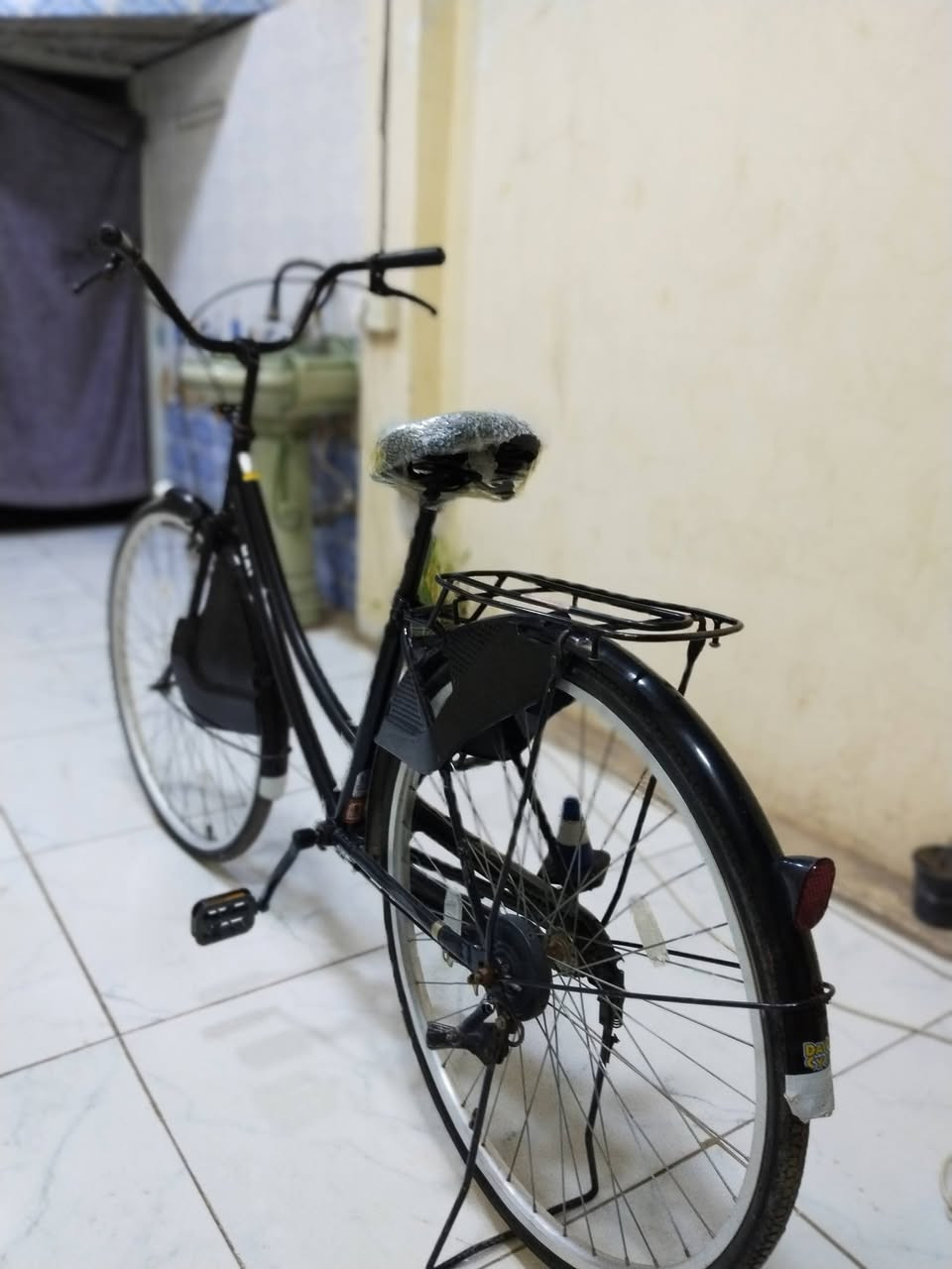 سلام عليكم بايسكل البيع السعر110 موديل 23 الاتصال ***********
