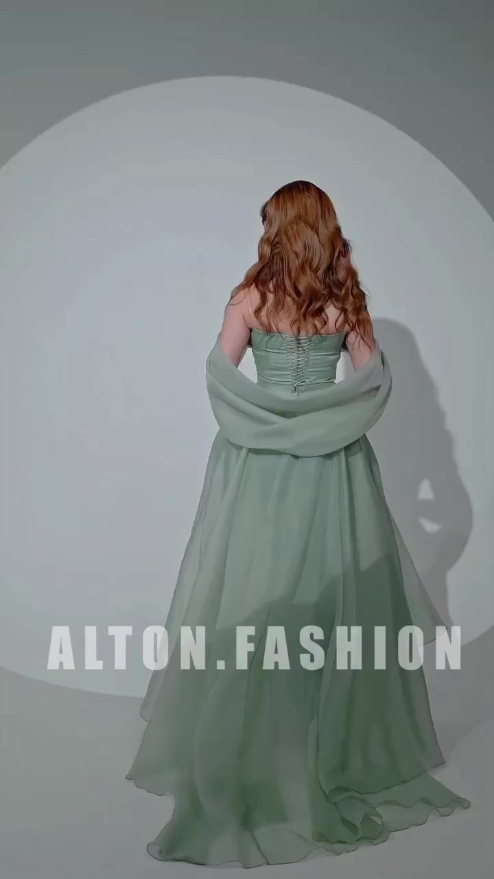 هلو بنات عندي هذا فستان ملبوس ساعه واحده اريده ٩٠


**إذا كنت صاحب هذا الإعلان وتريد حذفه لأي سبب، رجاءا أرسل رسالة إلى الدعم الفني**