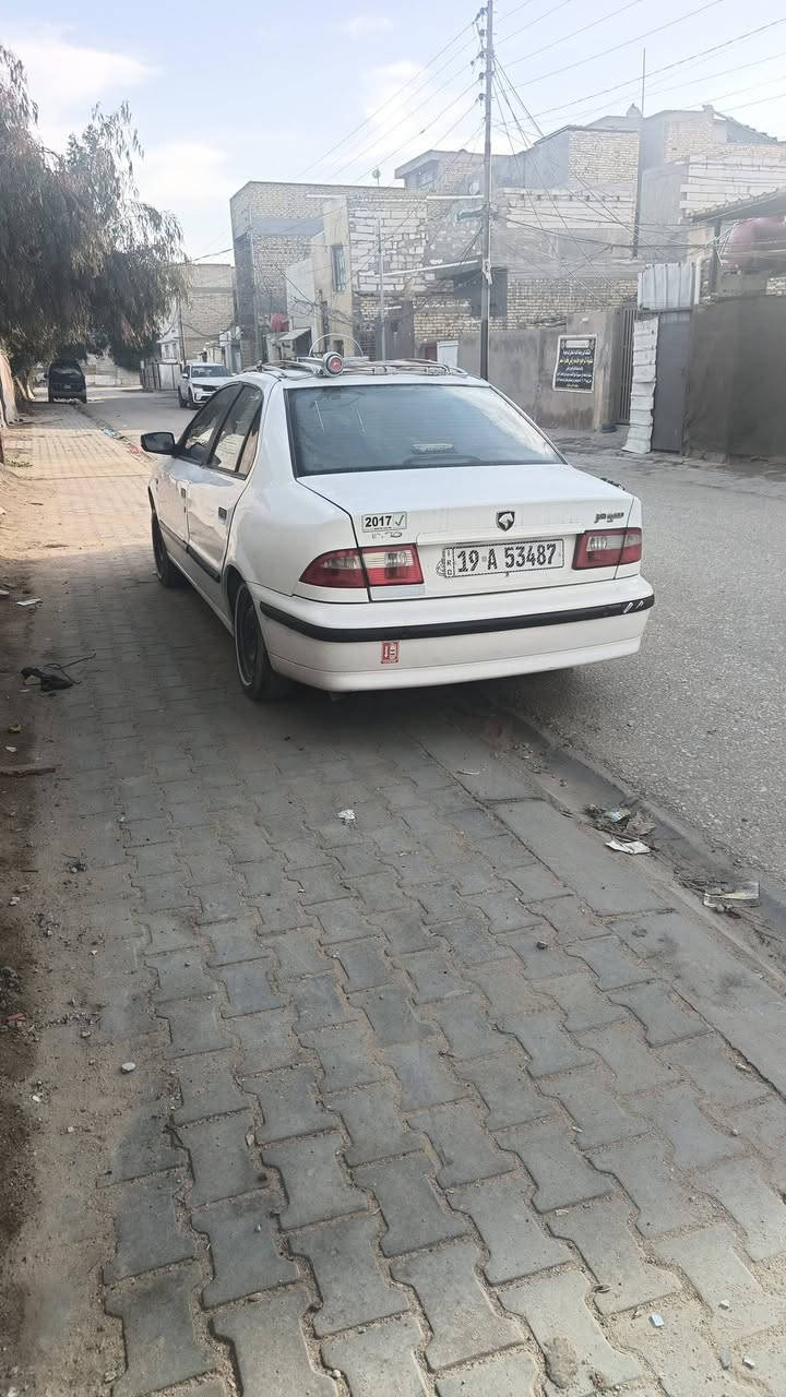 سيارة رقم كربلاء مديل2017 بأ اسمي مكانها نجف الإشراف ملاحضات بيها باب وره السايق مبدل بيها شبر بخشم الجاملغ الامامي سياره جاهزه كير ومحرك وتبريد تدفأء مكفولات وسعرها 60 وبيها مجال
***********
