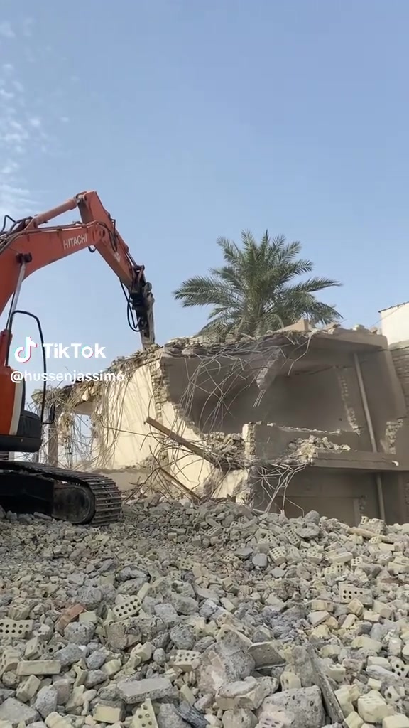 تعبت من تدور على عمال تفليش ثقة؟ 🤔🛠️
​إحنا نفلش لك البيت القديم من الساس للرأس وننظف الموقع ونخلي الكاع جاهزة للبناء الجديد. شغلنا نظيف وسريع والأسعار إن شاء الله تعجبكم.
​خدماتنا تشمل:
🔹 هدم جدران وسقوف.
🔹 إزالة الأنقاض.
🔹 تنظيف الموقع بالكامل.
​تواصل معنا الآن:
☎️ ***********
☎️ ***********
