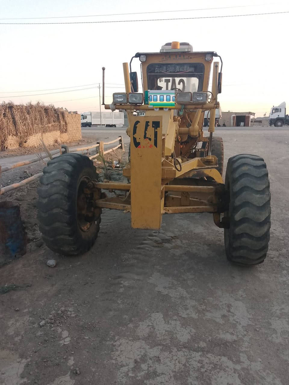 للبيع كريدر كتر رقم بغداد G12 موديل 80 أصل. محرك بخاخ جاهز للعمل للتواصل ***********
