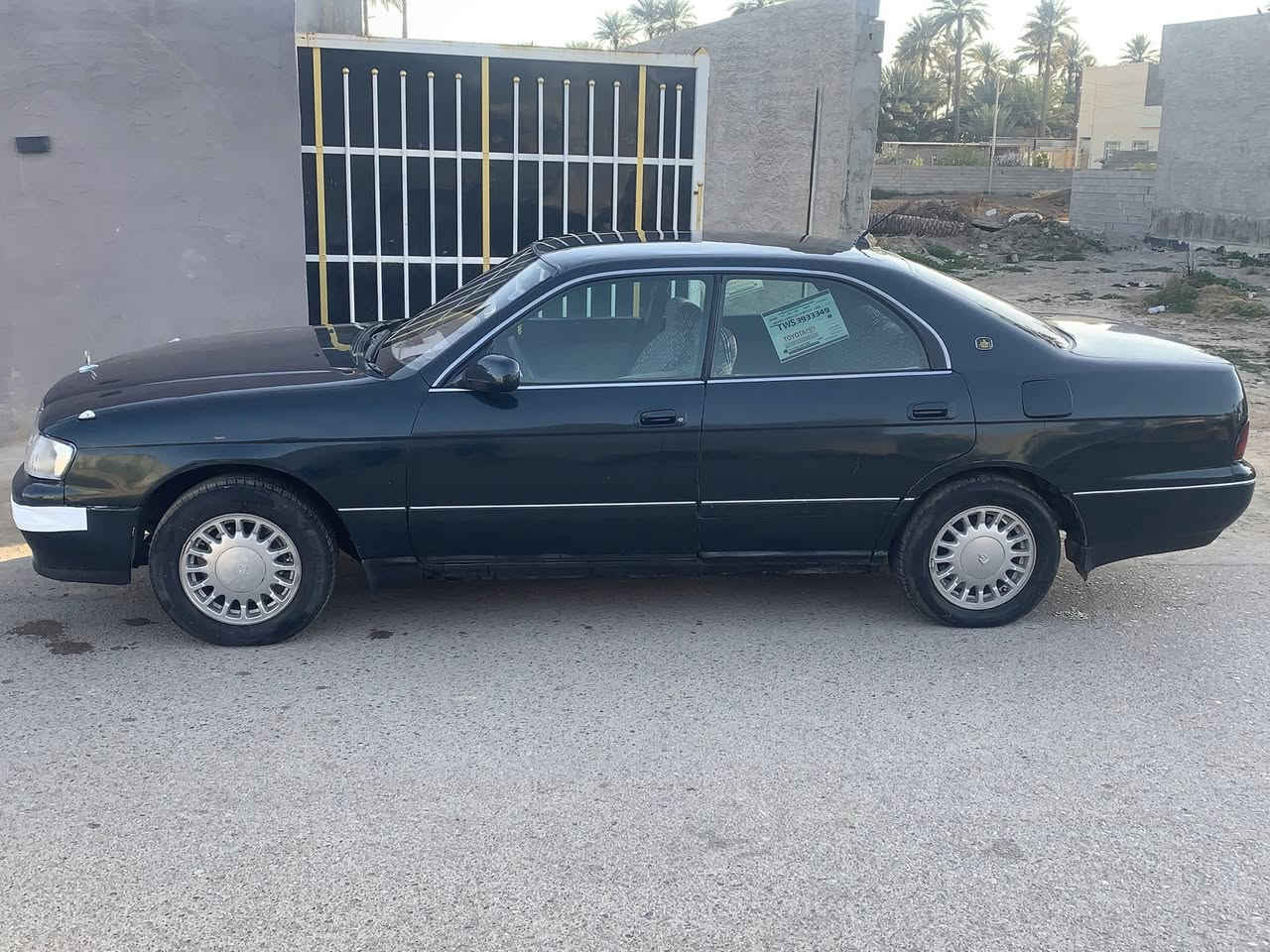 السلام عليكم بطه بيع او مراوس حسب القناعة بطه موديل ١٩٩٢ رقم ديالى تحويل مباشر السياره مكفوله من الكص والضربه فقط مرشوشه لجماليه السياره قطعه وحده مابيها صدر تمام لتمام كهربائيات كله شغاله تايرات خير من الله كير محرك بلشرط ترايك للبصره السياره احلى من الصور مكان السياره صلاح الدين قضاء الضلوعية 
السعر ٥٠ وبيها مجال حك لجيه 
***********
