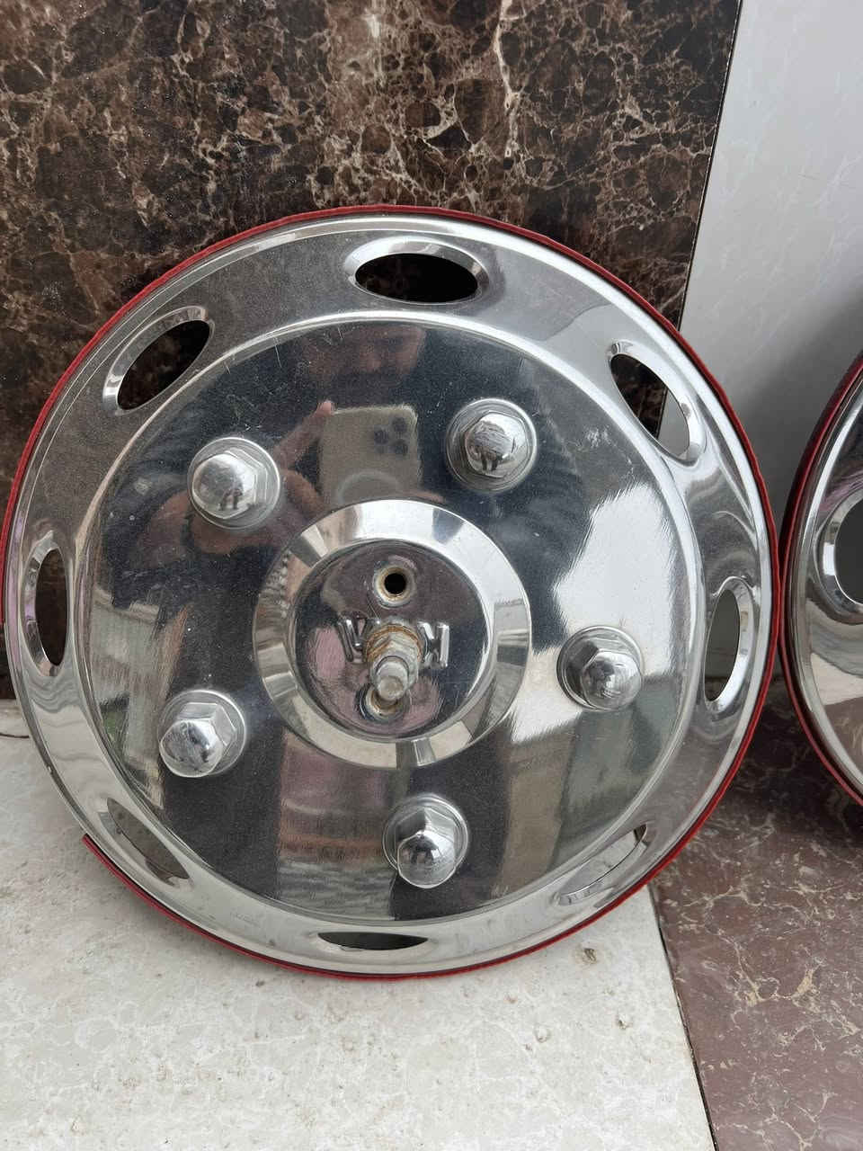 سلام عليكم كبات كيا ٢٧٠٠ نثيه مستعملات مكاني بابل سعرهن ١٠٠ وبيهن مجال بسيط ما متواجد عالنت اتصل ***********
